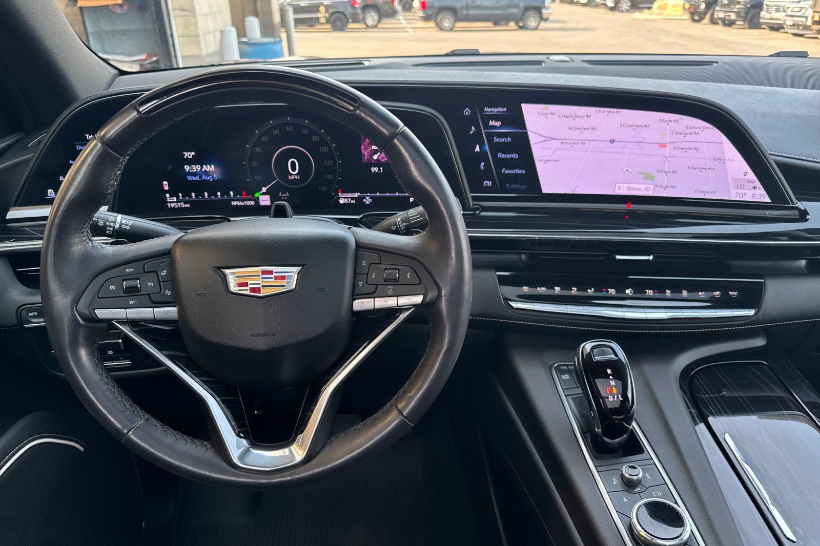Used 2024 Cadillac Escalade Sport w/ LPO, ONYX Package AWD/4WD image 17