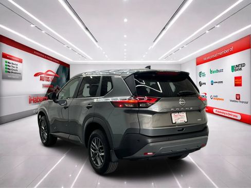 Used 2023 Nissan Rogue S AWD/4WD image 5