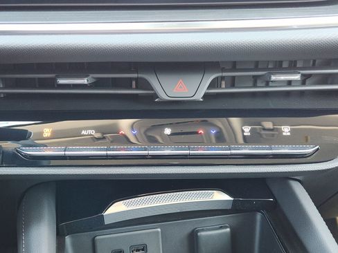 New 2026 Buick Envision Preferred image 22