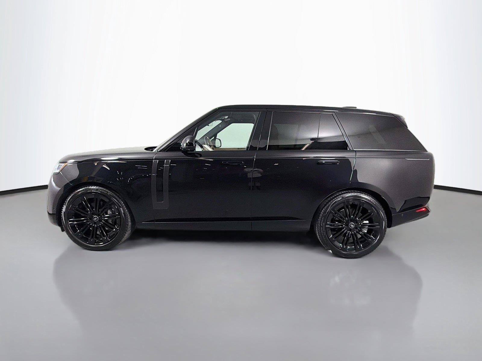 Certified 2023 Land Rover Range Rover SE AWD/4WD image 8