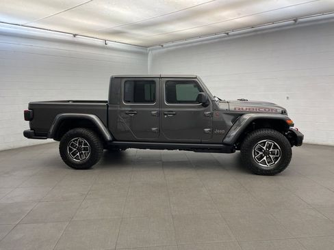New 2026 Jeep Gladiator Rubicon image 2