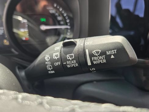 Certified 2025 Jeep Wrangler Unlimited Sahara AWD/4WD image 31