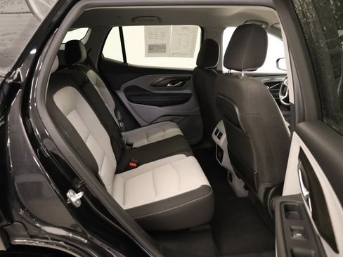 Used 2023 GMC Terrain SLE w/ Driver Convenience Package image 33