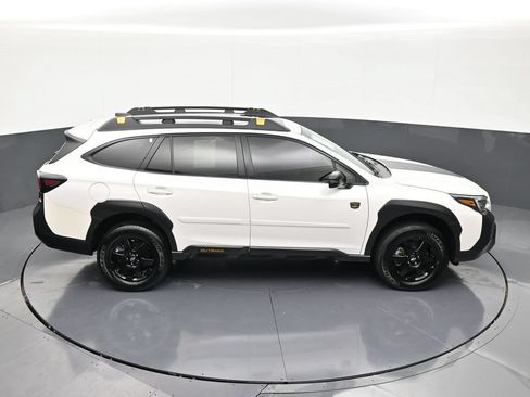 Used 2022 Subaru Outback Wilderness AWD/4WD image 17