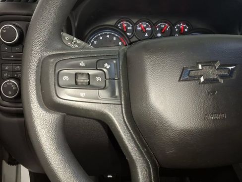 Used 2025 Chevrolet Silverado 2500 Custom w/ Custom Value Package AWD/4WD image 21