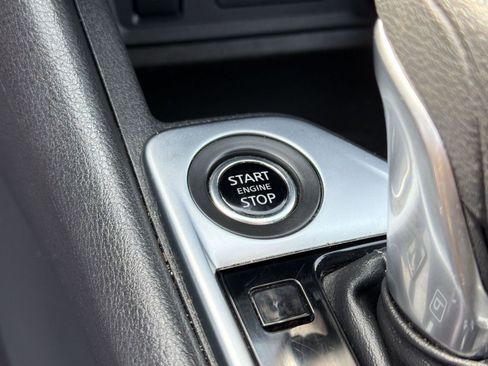 Used 2025 Nissan Sentra SV FWD image 21