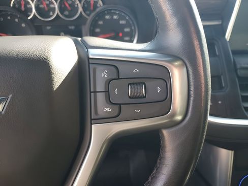 Used 2021 Chevrolet Tahoe Z71 w/ Luxury Package image 32