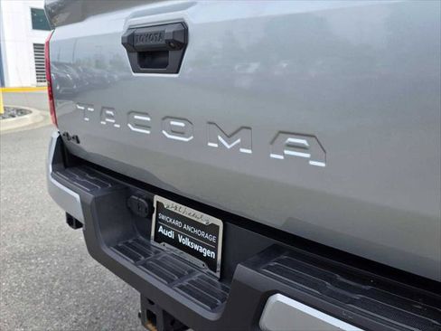 Used 2024 Toyota Tacoma TRD Off-Road AWD/4WD image 14