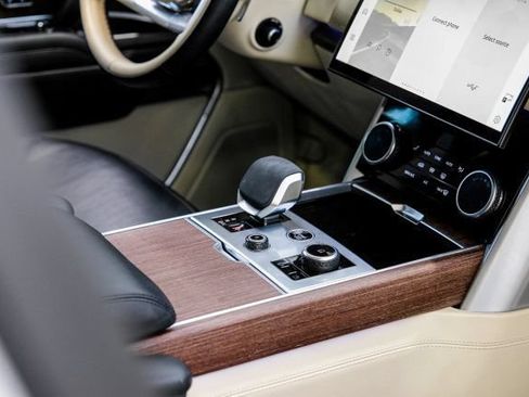 Used 2023 Land Rover Range Rover SE AWD/4WD image 35