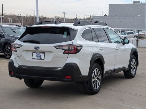 Certified 2025 Subaru Outback Premium w/ Popular Package #1A AWD/4WD image 3