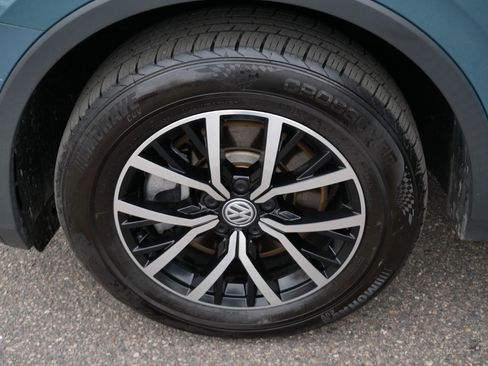 Certified 2021 Volkswagen Tiguan SE AWD/4WD image 15