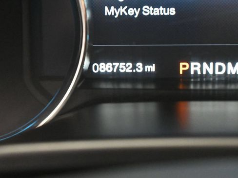 Used 2016 Ford F150 Lariat w/ Equipment Group 502A Luxury AWD/4WD image 14