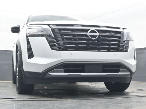 New 2026 Nissan Pathfinder SL FWD image 25