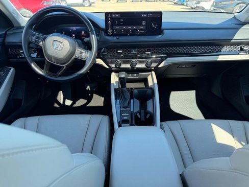 Certified 2023 Honda Accord EX-L image 10