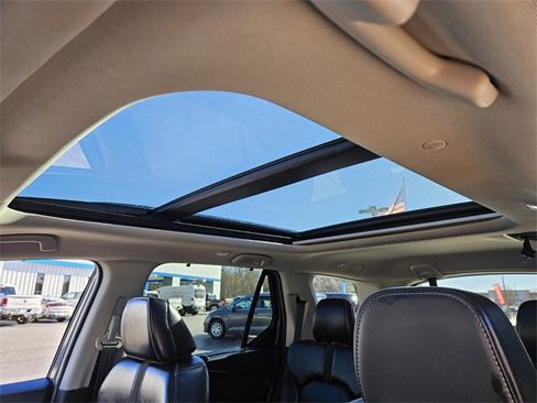 Used 2025 Honda Pilot Touring image 20