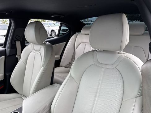 Used 2024 Genesis G70 2.5T AWD/4WD image 41