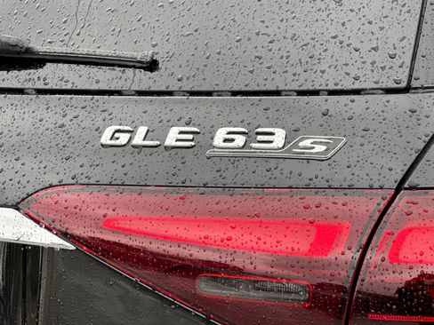 New 2026 Mercedes-Benz GLE 63 AMG S image 17