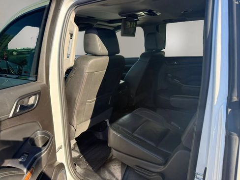 Used 2017 Chevrolet Suburban Premier AWD/4WD image 35