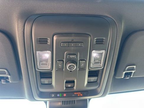 Certified 2024 Chevrolet Tahoe High Country w/ Advanced Technology Package image 21