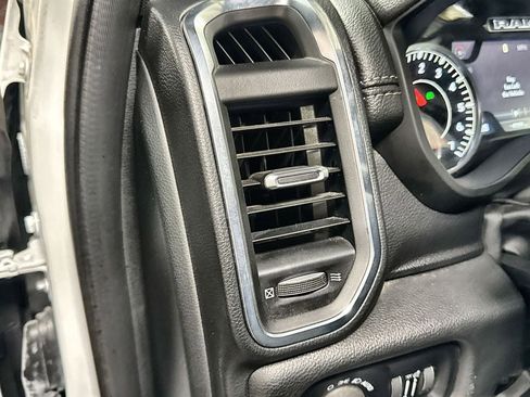 Used 2025 RAM 1500 Laramie image 15