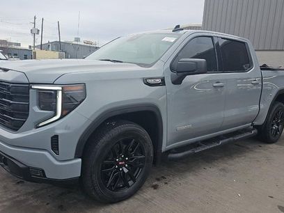 Used 2024 GMC Sierra 1500 Elevation w/ Preferred Package