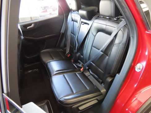 Used 2022 Ford Escape SEL w/ Technology Package AWD/4WD image 29