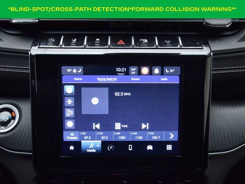 Used 2024 Jeep Grand Cherokee L Laredo w/ Luxury Tech Group I AWD/4WD image 16