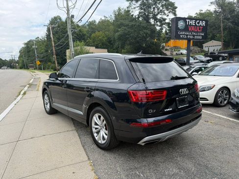 Used 2017 Audi Q7 3.0T Premium AWD/4WD image 4