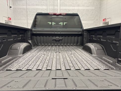 New 2026 Chevrolet Silverado 2500 ZR2 image 5