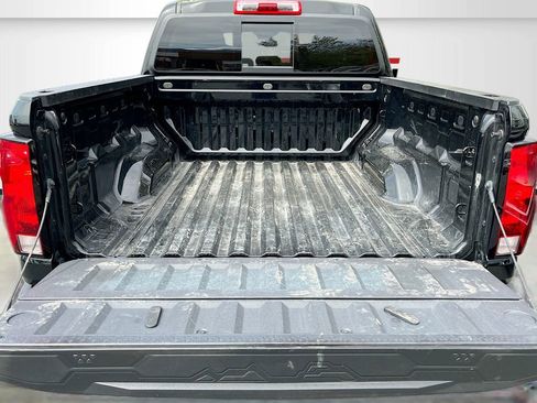 Used 2024 Chevrolet Colorado Trail Boss AWD/4WD image 25