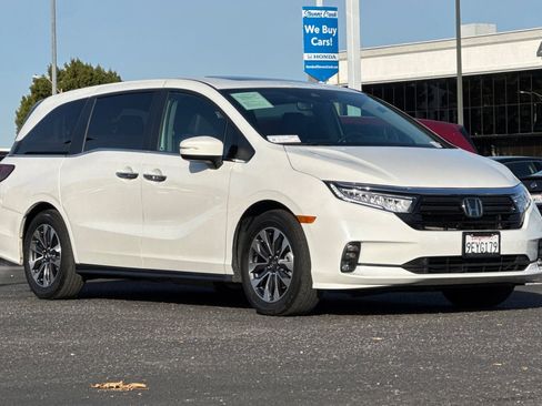 Certified 2023 Honda Odyssey EX-L image 6