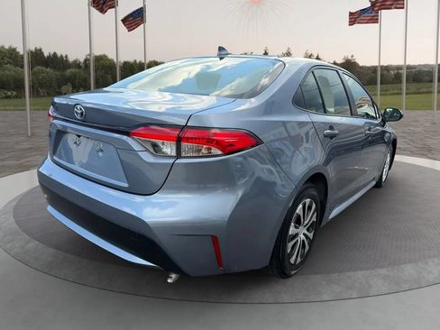 Used 2022 Toyota Corolla LE FWD image 4
