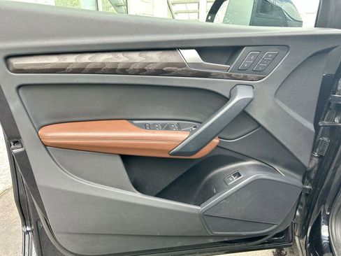 Used 2020 Audi Q5 2.0T Premium Plus w/ Premium Plus Package image 27