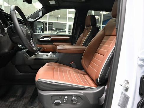 New 2026 GMC Sierra 2500 Denali Ultimate image 16