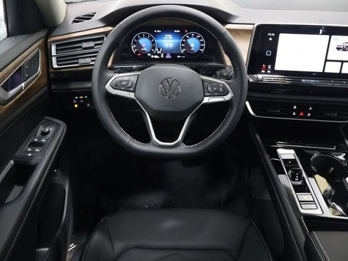 New 2026 Volkswagen Atlas SE AWD/4WD image 16
