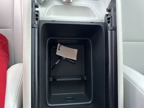 New 2026 Hyundai Santa Fe SE image 11