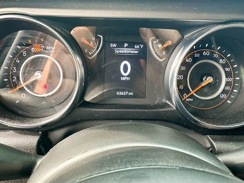 Used 2022 Jeep Wrangler Sport AWD/4WD image 13