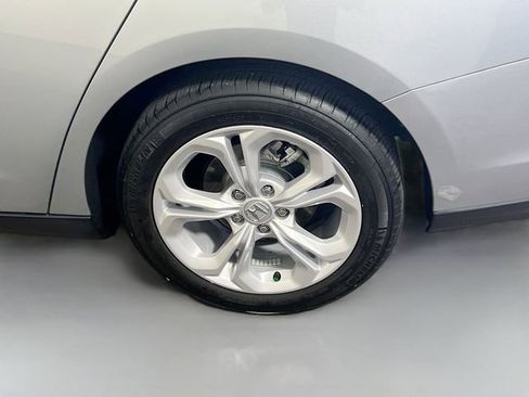 Certified 2025 Honda Accord LX image 24