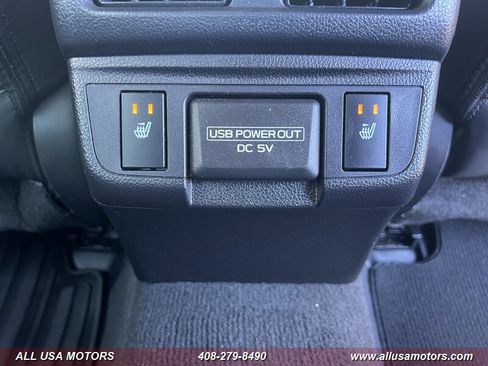 Used 2018 Subaru Legacy 3.6R Limited AWD/4WD image 32