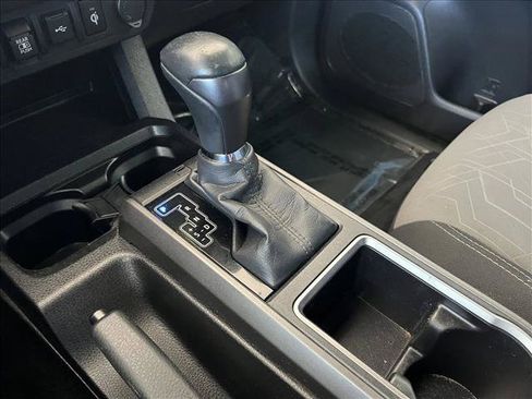 Used 2023 Toyota Tacoma TRD Off-Road AWD/4WD image 17