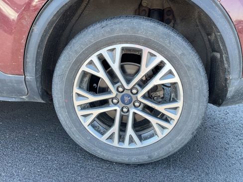 Used 2021 Ford Escape SEL AWD/4WD image 10