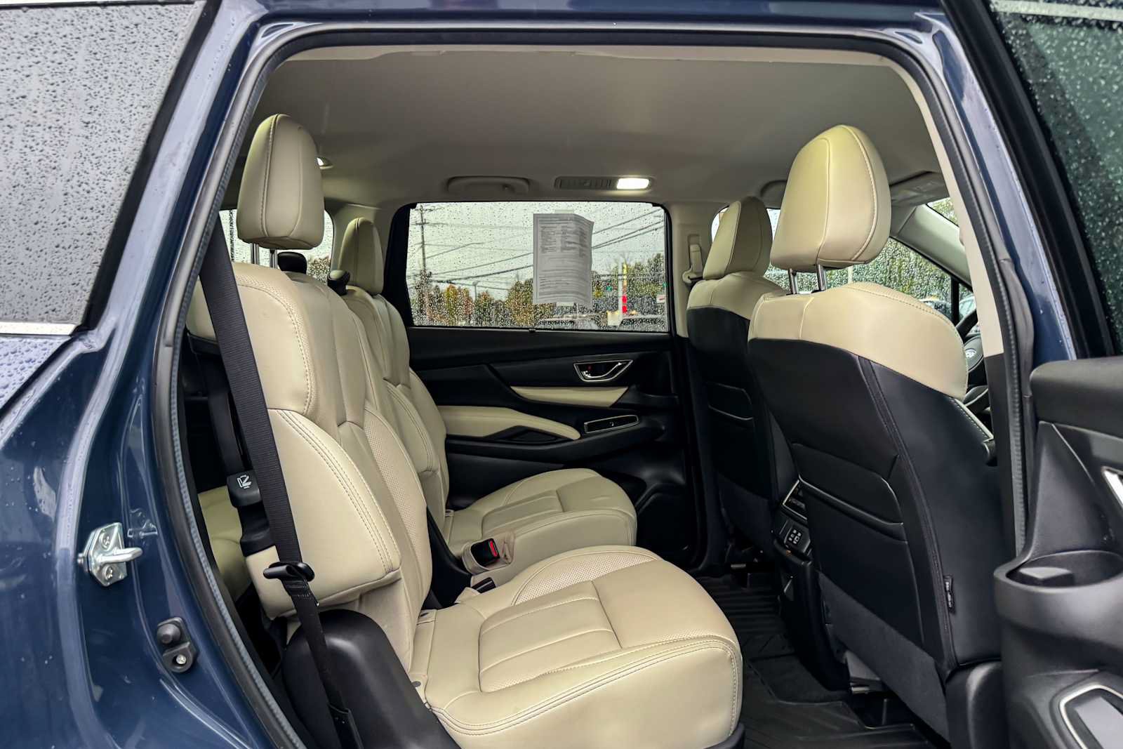 Used 2023 Subaru Ascent Limited AWD/4WD image 13