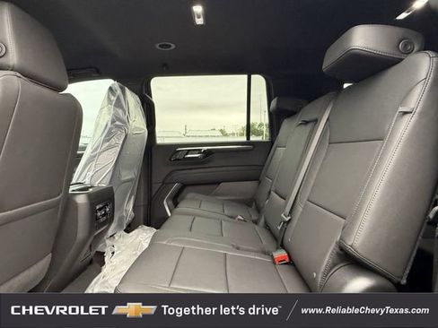 New 2026 Chevrolet Suburban LT RWD image 28