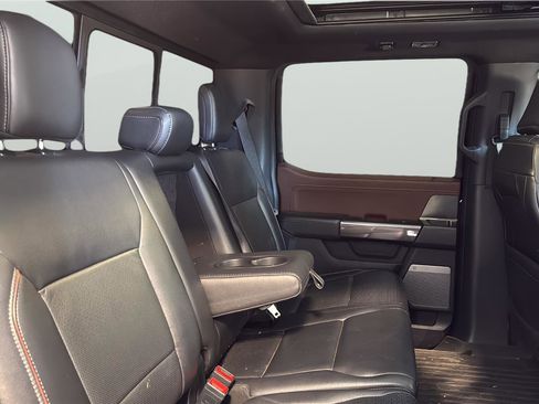Used 2022 Ford F150 Lariat w/ Equipment Group 502A High AWD/4WD image 16