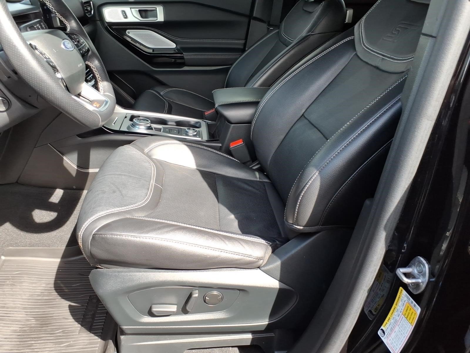 Used 2023 Ford Explorer ST w/ Equipment Group 401A AWD/4WD image 15
