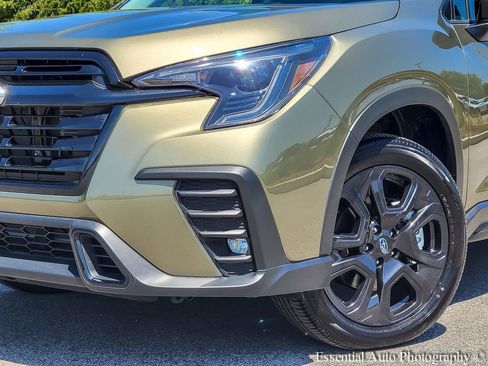 Used 2025 Subaru Ascent Bronze Edition AWD/4WD image 3