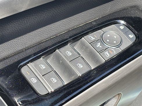 New 2025 Nissan Pathfinder Platinum w/ Cargo Package image 25