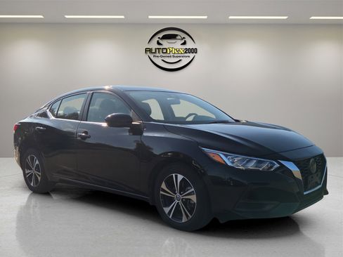 Used 2023 Nissan Sentra SV image 1