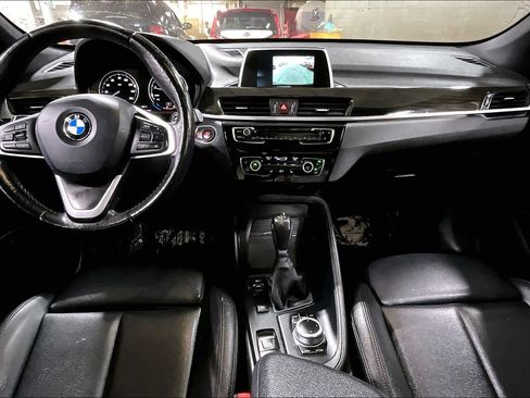 Used 2018 BMW X1 xDrive28i w/ Convenience Package AWD/4WD image 17