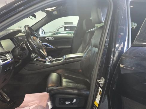 Used 2021 BMW X6 M50i w/ Executive Package AWD/4WD image 4